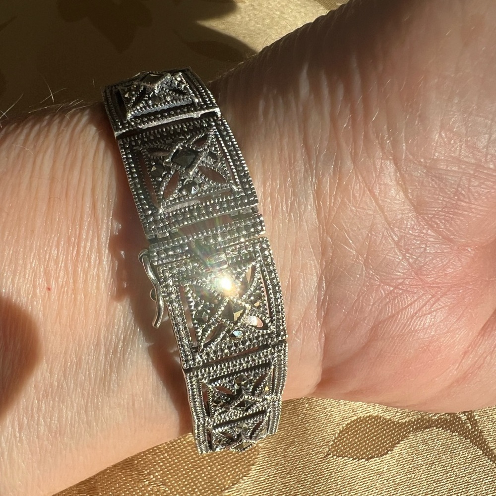 Vintage Art Deco Marcasite DBJ Sterling .925 Tank Watch with New Battery - Picture 8 of 15
